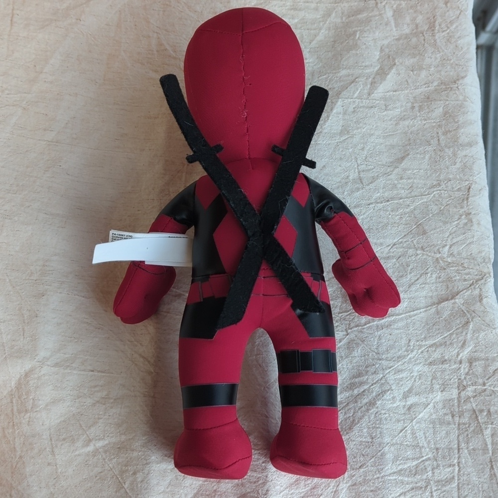 Deadpool Plush Toy - Picture 2 of 5